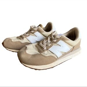 New Balance 237 Kids Bungee Lace Sneakers Little Kid Size 1 Wide Beige Gum